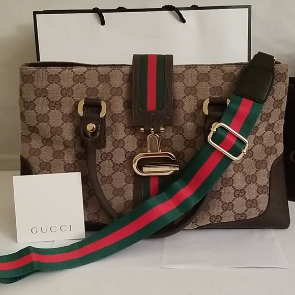 gucci supreme tote large